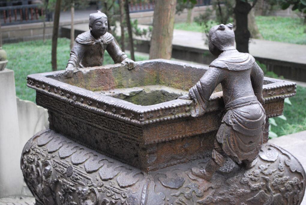 842A6C69-3619-474E-993B-17043CE21F79-scaled