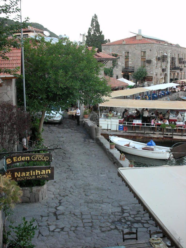 94B8D4D8-531B-41C9-A66F-73437AD1F865_1_105_c